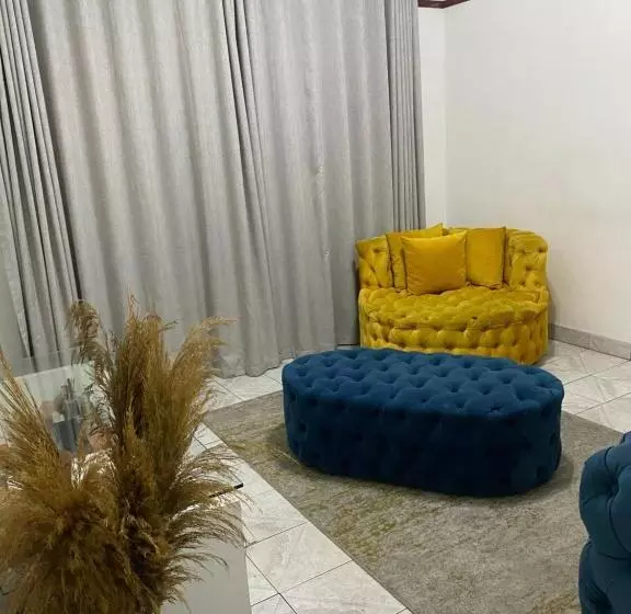 پانسیون Mozbnb