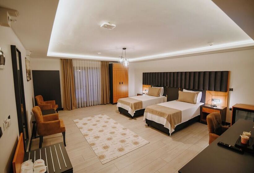 هتل Aktaş Lights