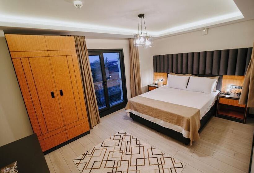 هتل Aktaş Lights