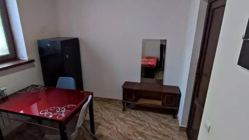 هتل Disney Apartments And Hostels