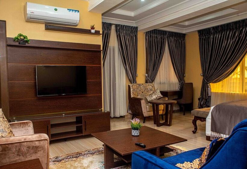 Отель Otk S Apartment