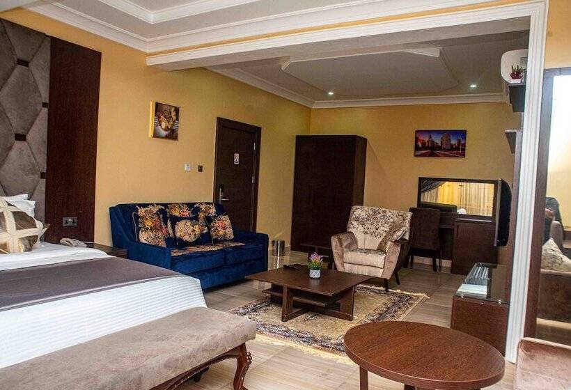 Отель Otk S Apartment