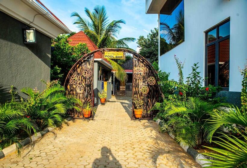 Отель Otk S Apartment