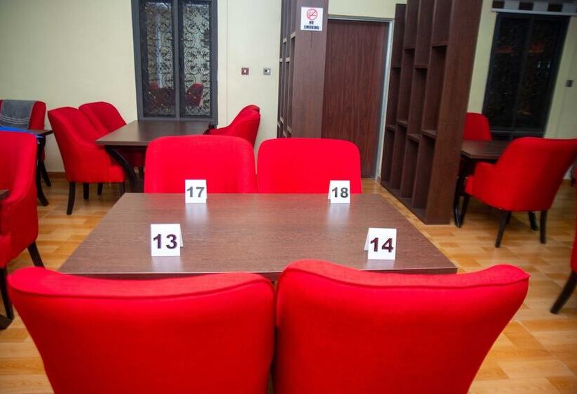 Отель Otk S Apartment