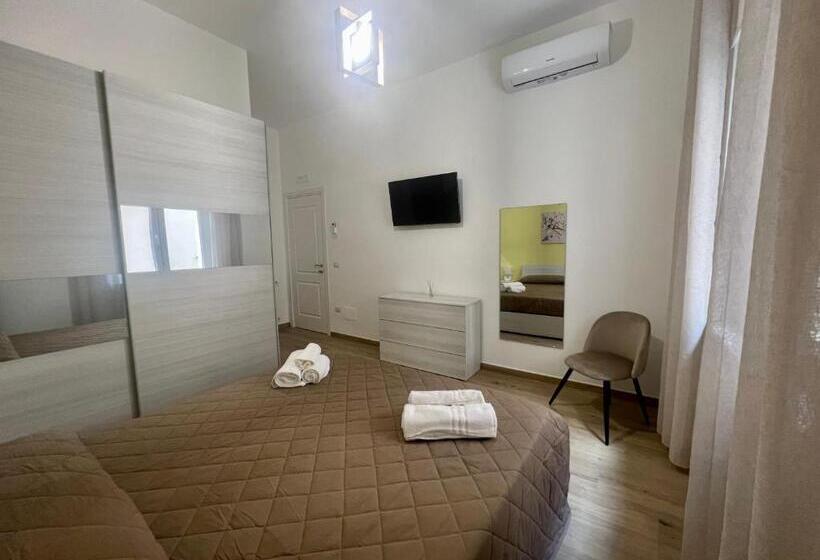 پانسیون Affittacamere Il Teatro