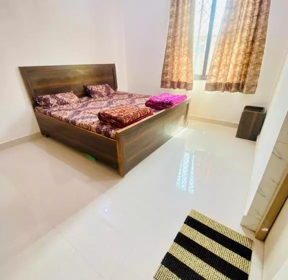 ペンション Nirupam Sadan Homestay