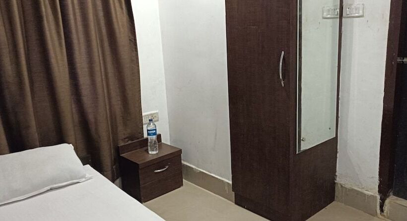 Отель Lemon House