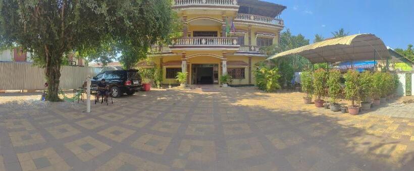 هتل Bd International