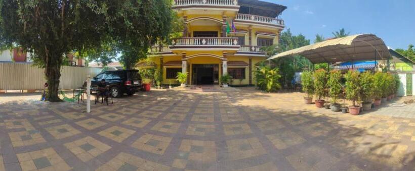 هتل Bd International