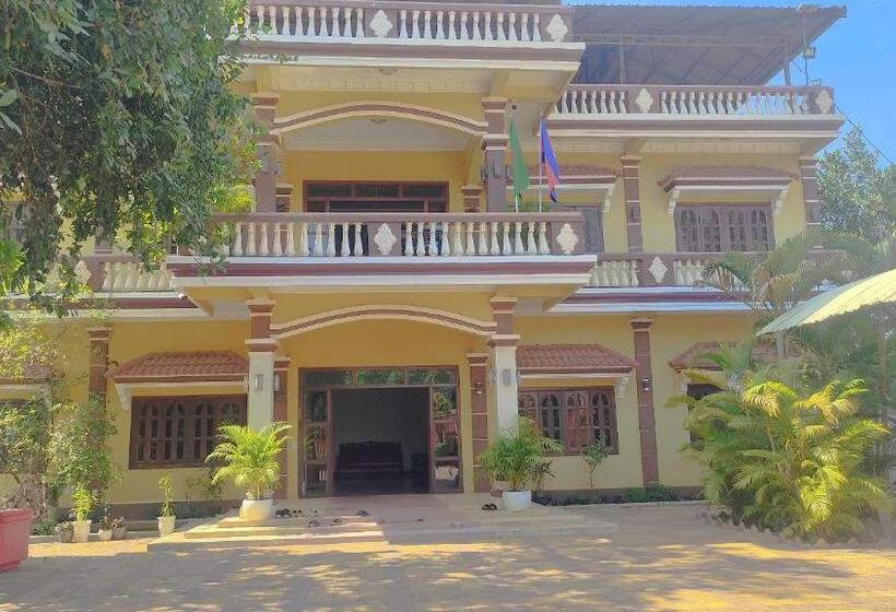 هتل Bd International