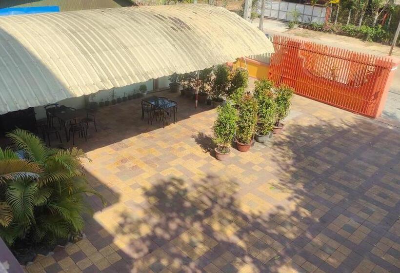 هتل Bd International