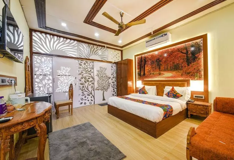 Fabhotel Prime Shri Vrindavan Resort