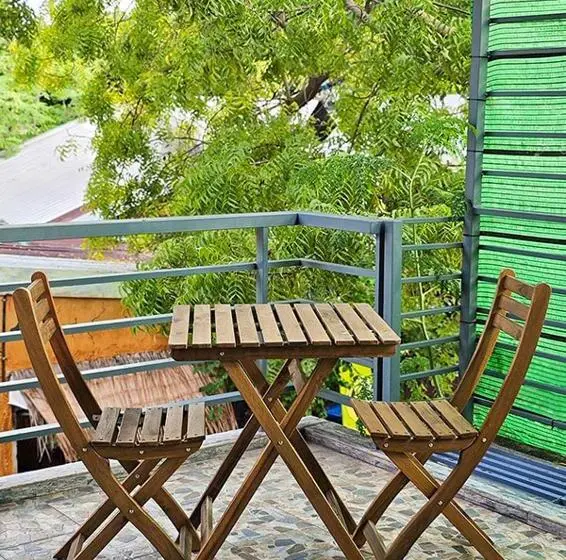 پانسیون Keveli Guesthouse