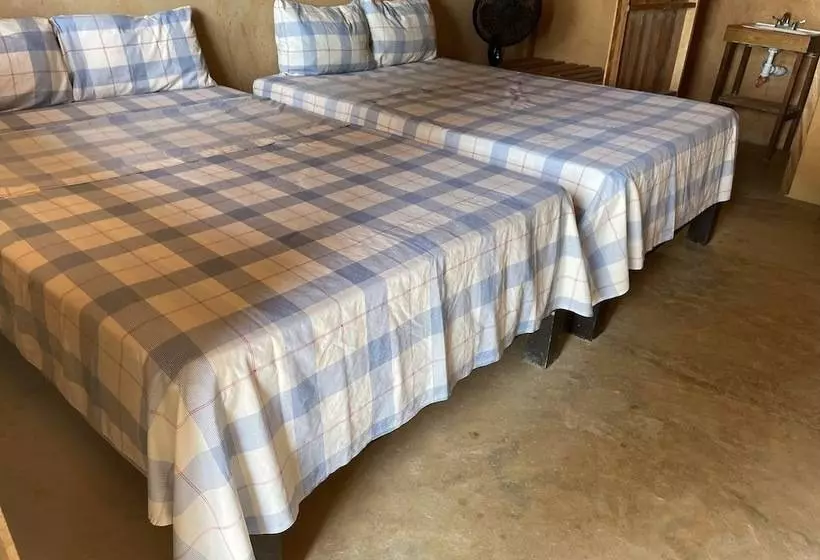 Hotelli Okansi Cabaña