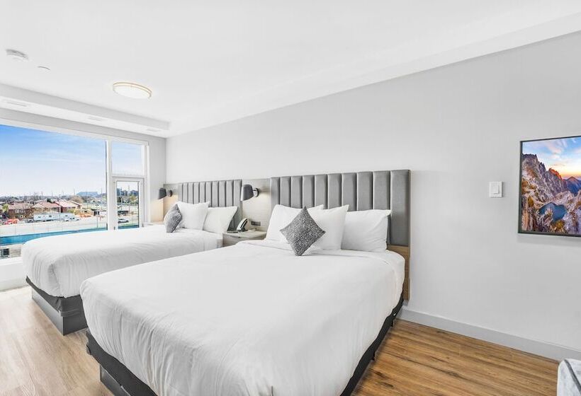 Skye Hotel & Residences