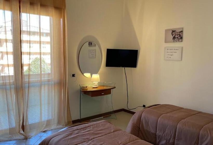 پانسیون La Contessa B&b Torrette