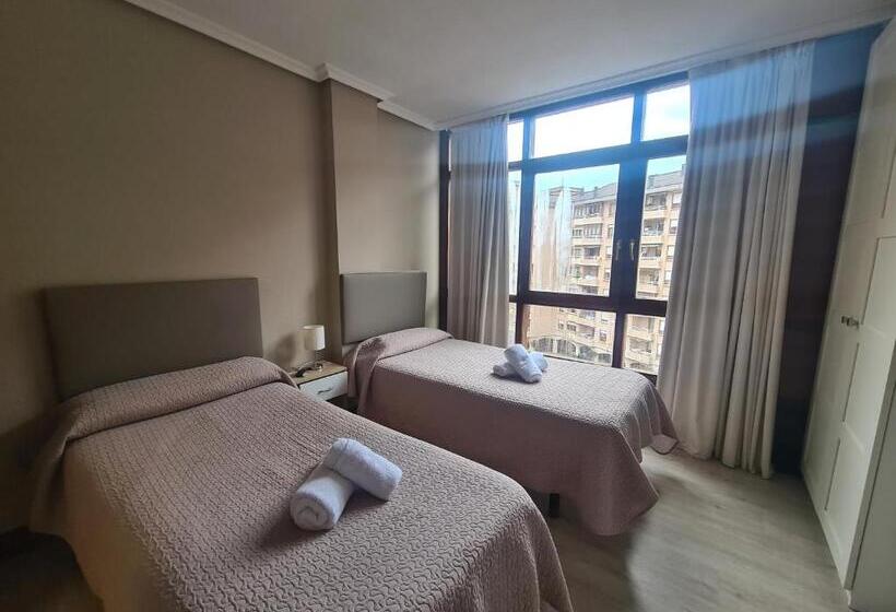 پانسیون Rooms Castro Centro