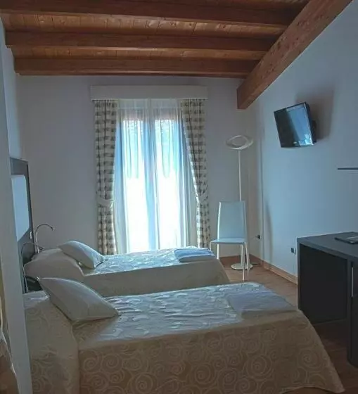 تختخواب و صبحانه Antico Borgo Chieti