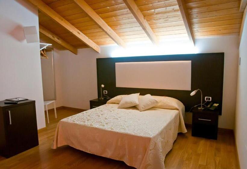 تختخواب و صبحانه Antico Borgo Chieti