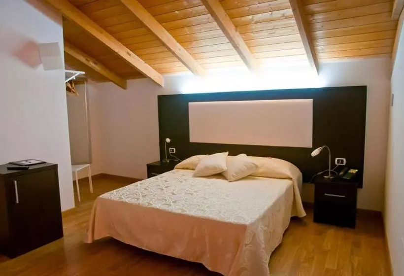 تختخواب و صبحانه Antico Borgo Chieti