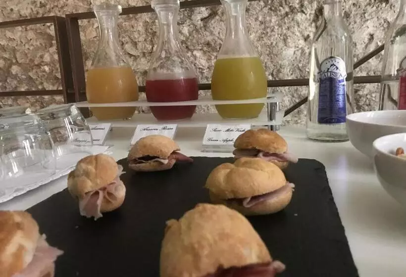 تختخواب و صبحانه Antico Borgo Chieti
