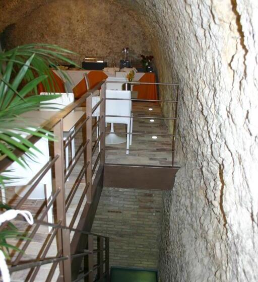 تختخواب و صبحانه Antico Borgo Chieti