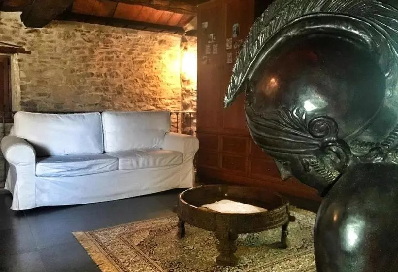 Aamiaismajoitus (B&B) Locanda La Campana
