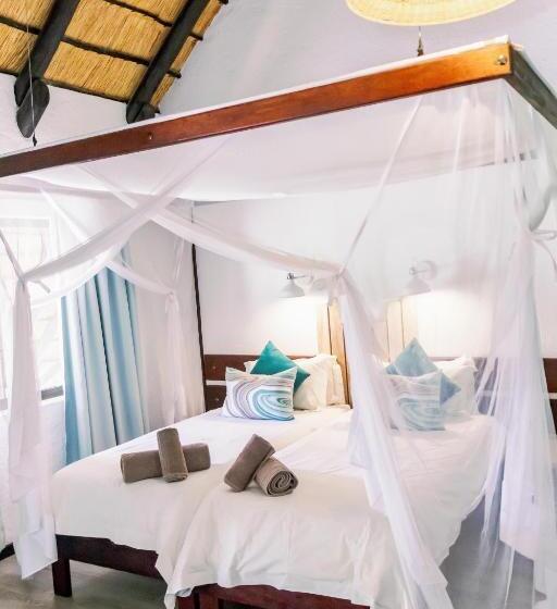 تختخواب و صبحانه Okahandja Country