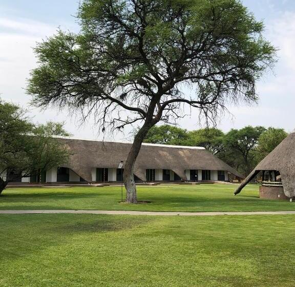 تختخواب و صبحانه Okahandja Country