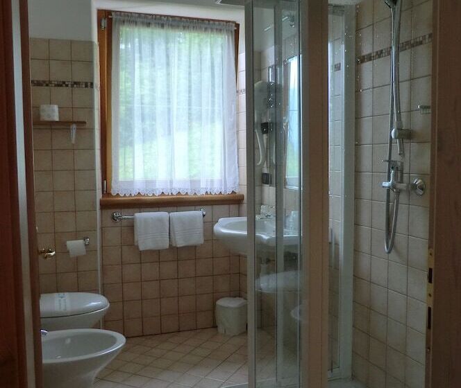 酒店 Garnì Costa Verde