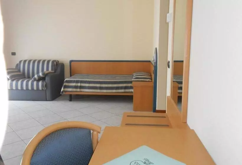 ホテル Albergo Villa Eva