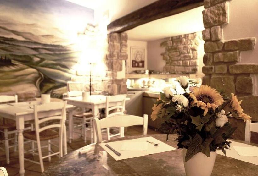 فندق Holiday Rooms Antica Badia