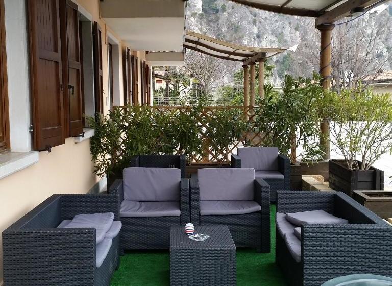 Отель Casa Albergo Sorriso