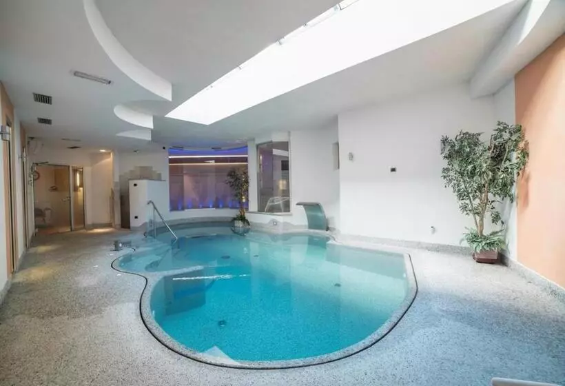 Hotelli Chalet Caminetto