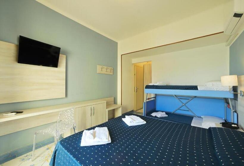 בית מלון כפרי Delfino