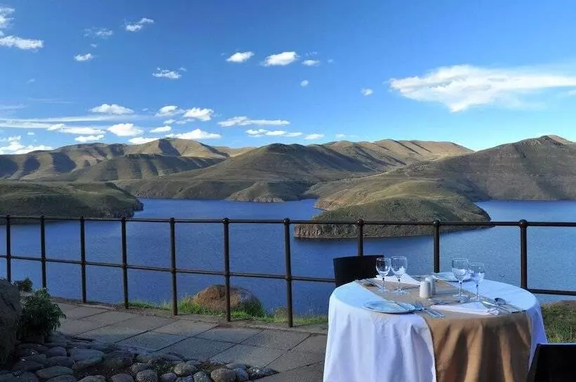 هتل Katse Lodge