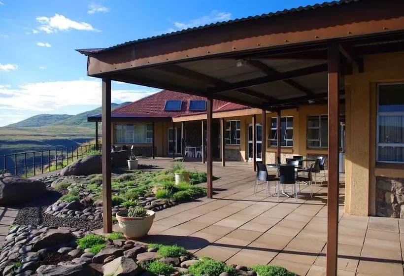 هتل Katse Lodge