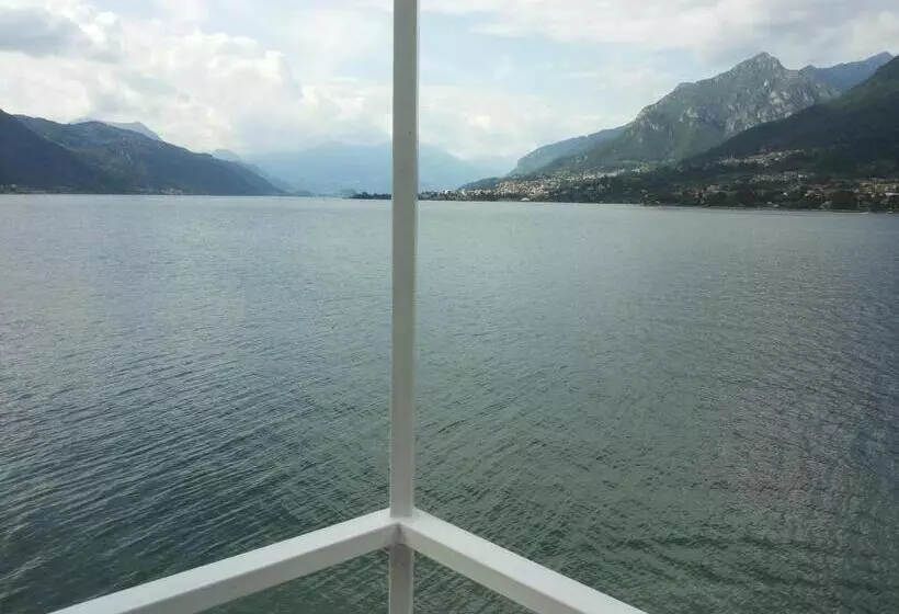 Hotel Nautilus