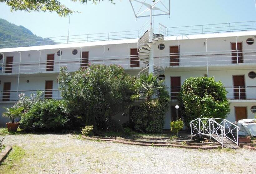 בית מלון כפרי Nautilus