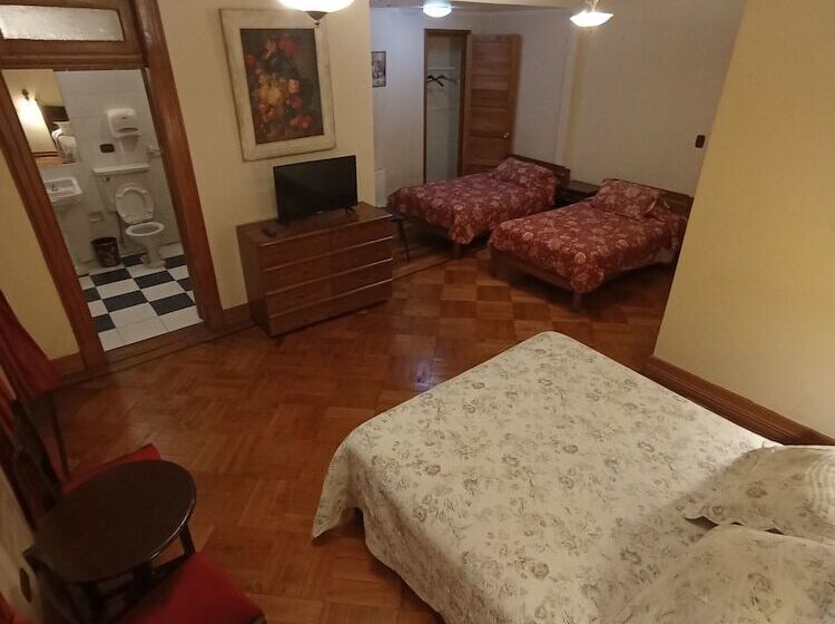 בית מלון כפרי Paris Ltda