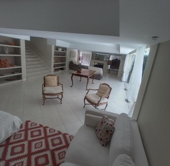 ユースホステル Suíte Pousada Do Lago