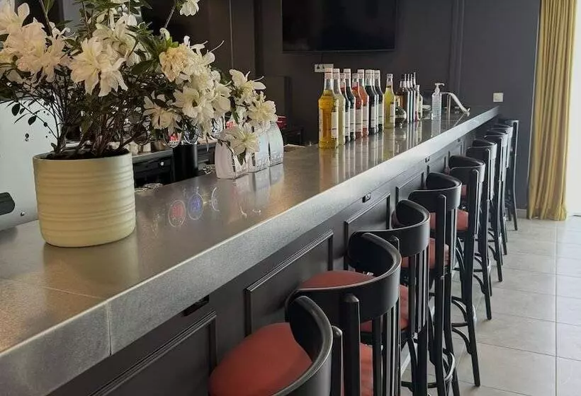 Beelodge Hotel Blois Centre