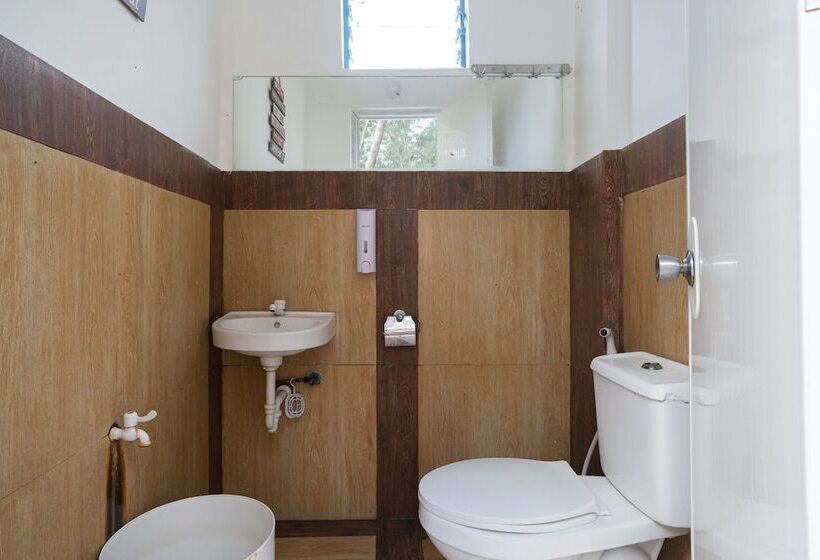 호텔 Costas De Liwa Bar & Beach Resort