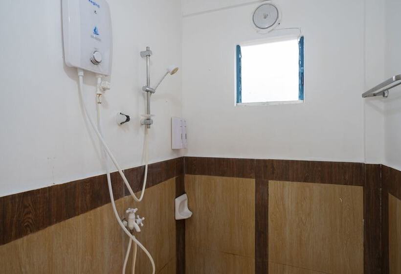 호텔 Costas De Liwa Bar & Beach Resort