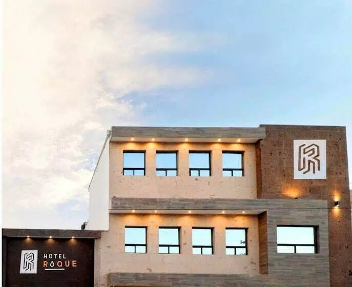هتل Roque