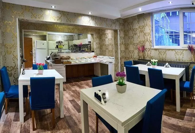 هتل By Aydın Suites