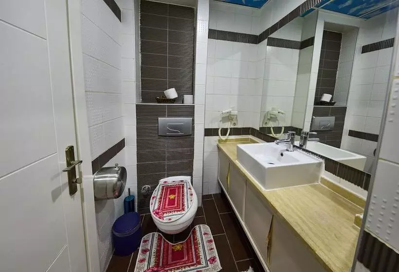 هتل By Aydın Suites