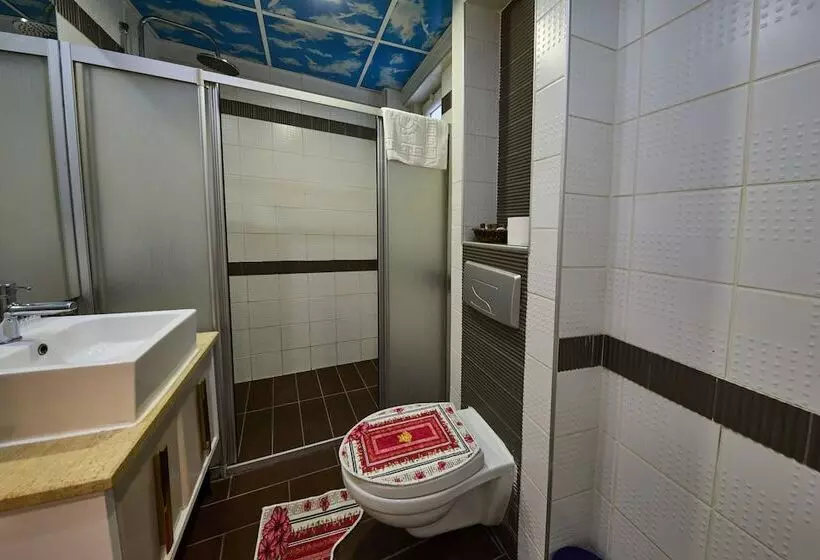 هتل By Aydın Suites