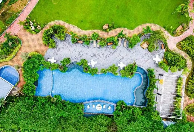 ホテル Mayfair Oasis Resort & Convention