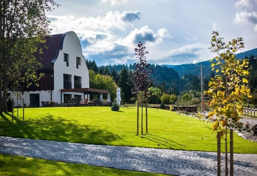 Hotelli Timian Chalet